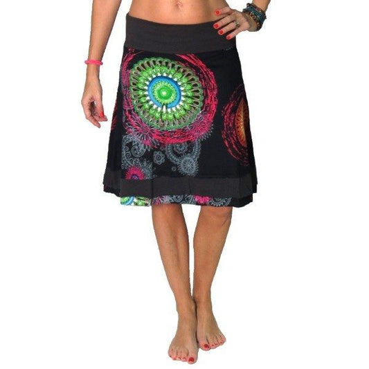 Falda étnica india con mándalas
