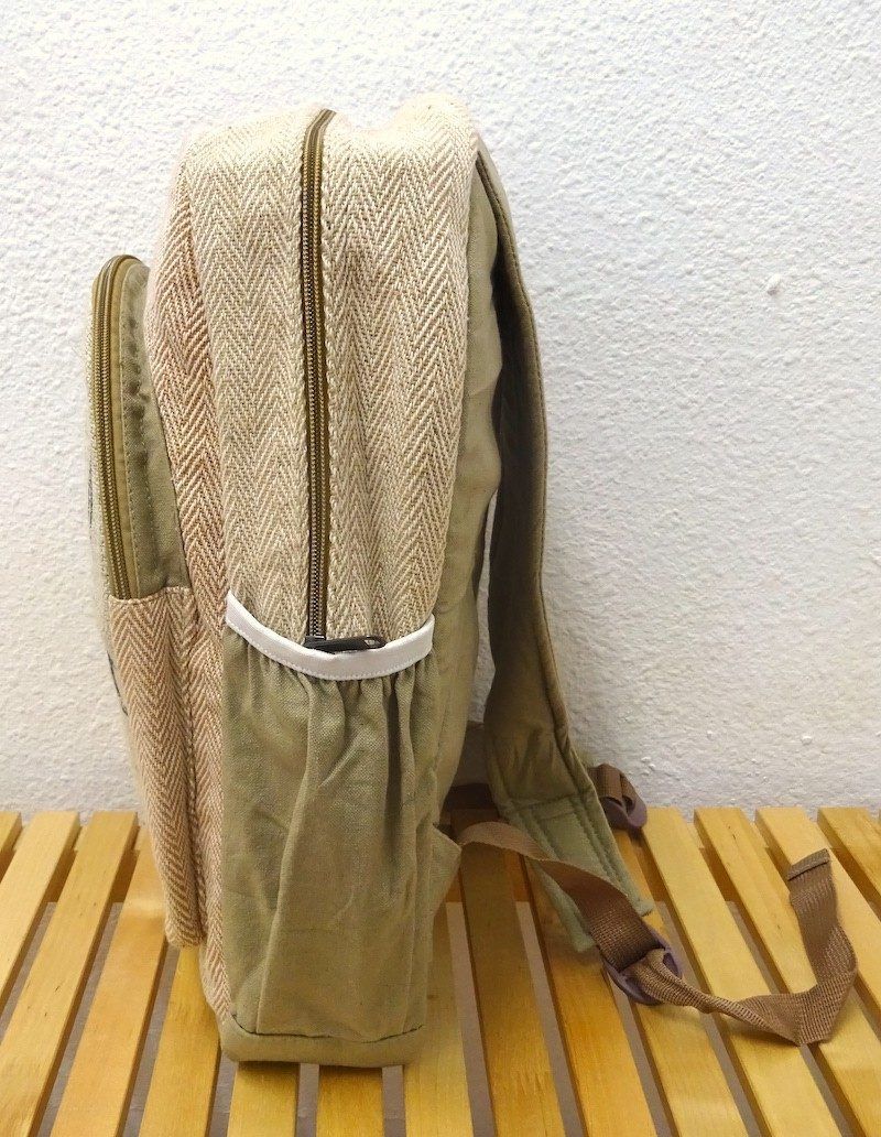 Mochila de cañamo ecológico con un Yack