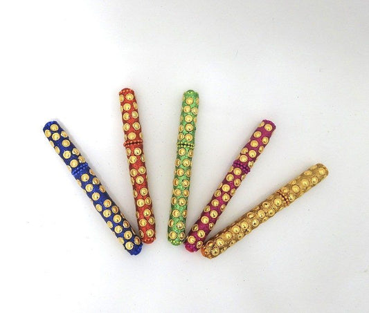 Bolígrafo de colores de la India con soles dorados