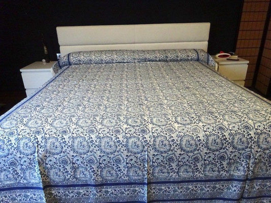 Colcha india de algodón con estampado de flores de algodón