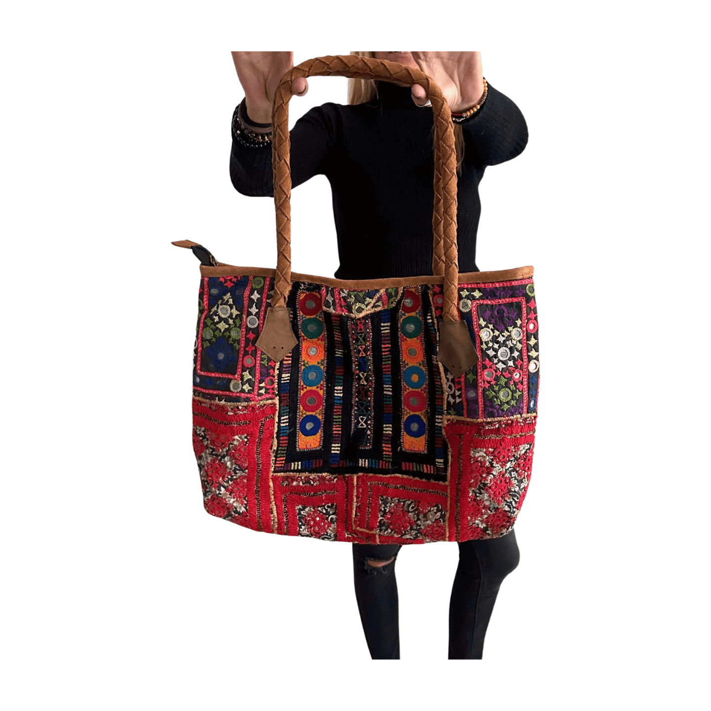 Bolso bohemio de piel con abalorios