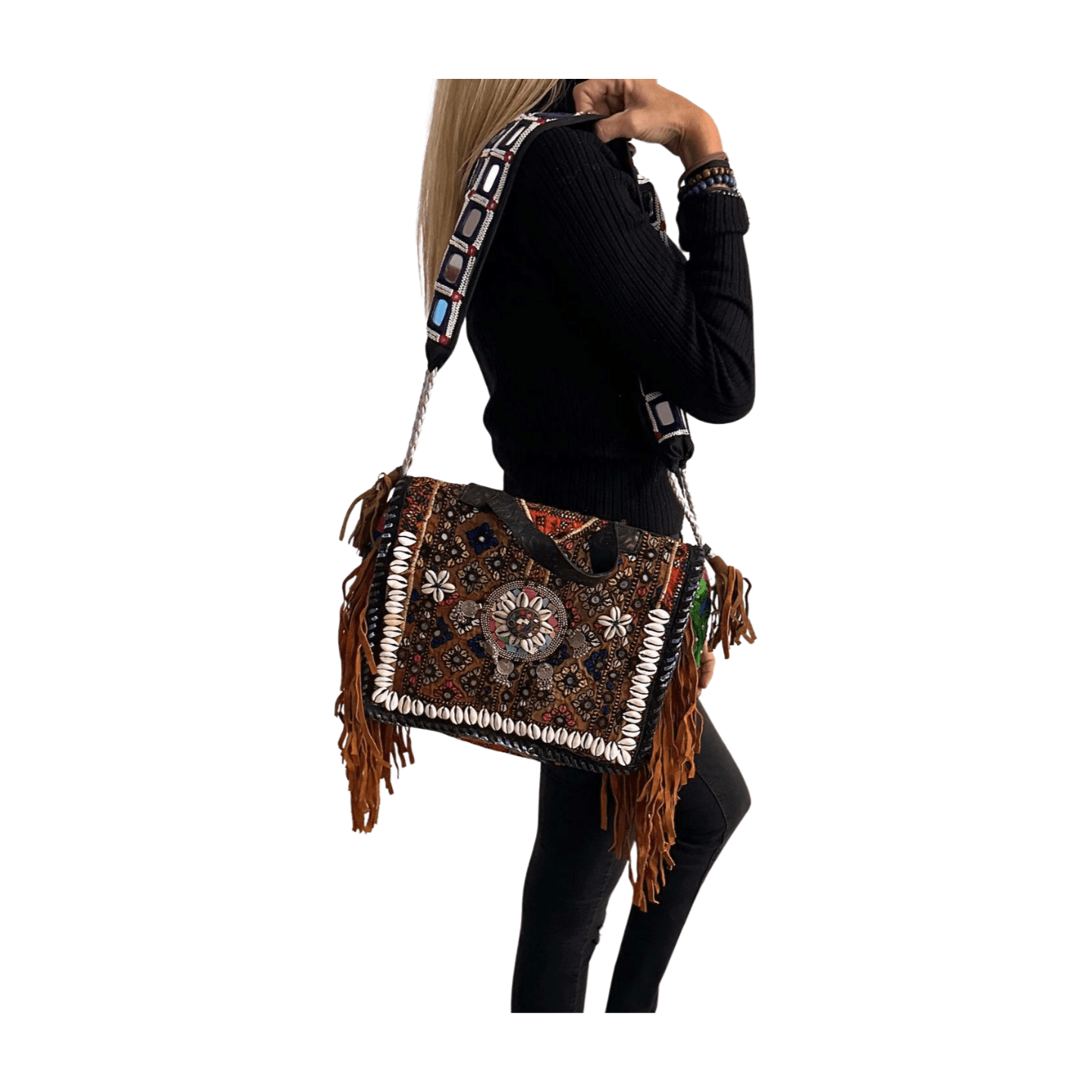 Bolso bohemio de piel con flecos y abalorios-BP3