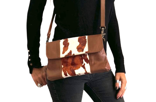 Bolso bandolera indio de piel estampado vaca