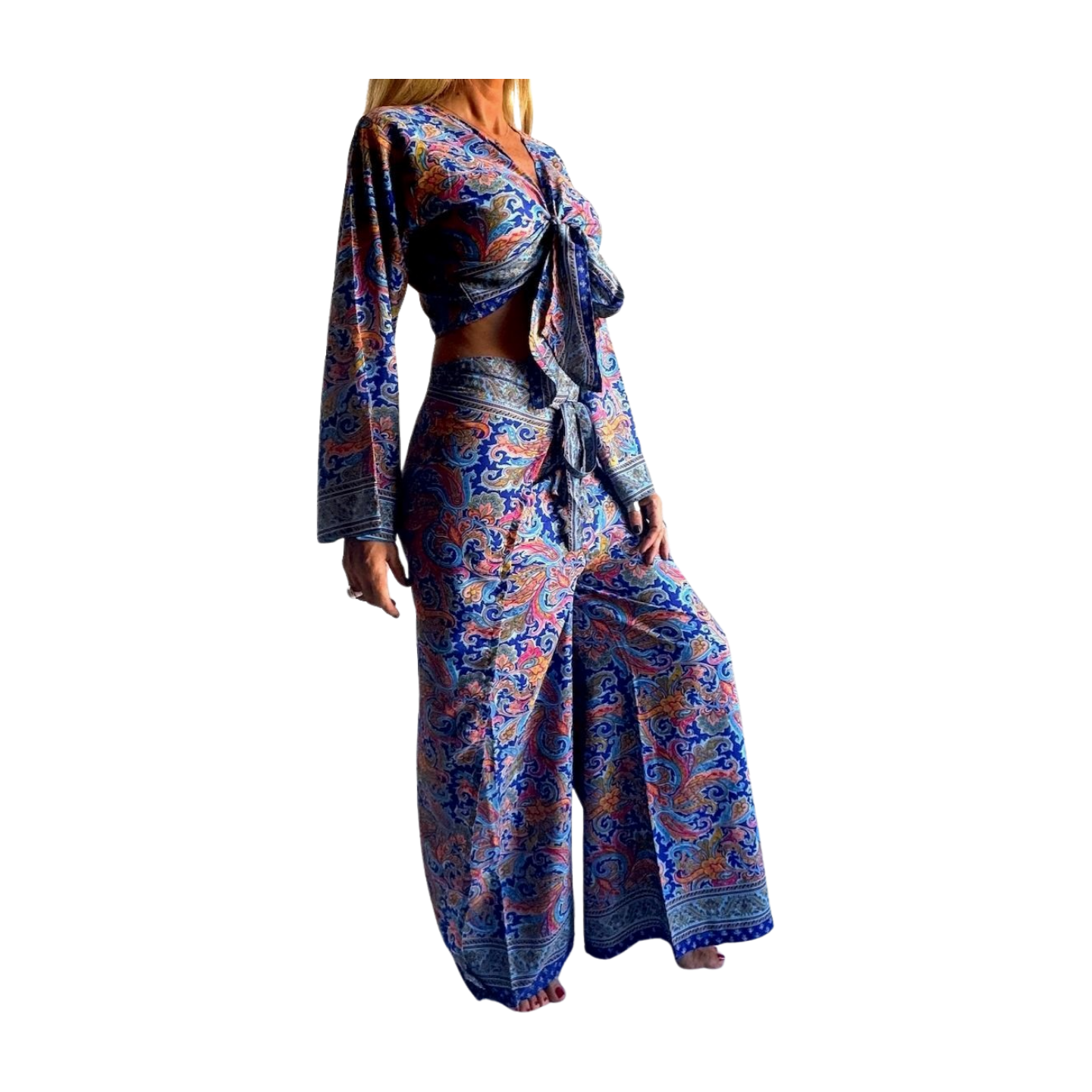 Conjunto de blusa y pantalón superpuesto de seda india