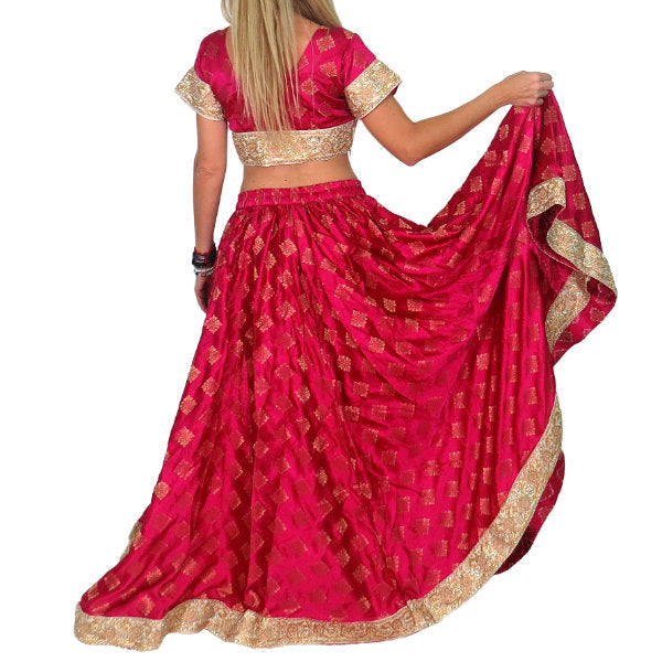 Conjunto Bollywood Lengha choli de seda con mucho vuelo