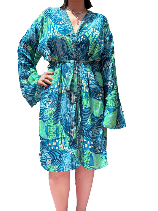 Kimono de seda india estampado azul, verde y dorado– comercio ético