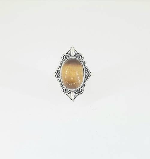 Anillo de Plata de la India con ojo de tigre