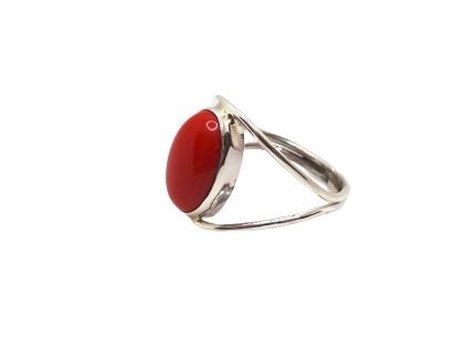 Anillo de plata de la India con coral