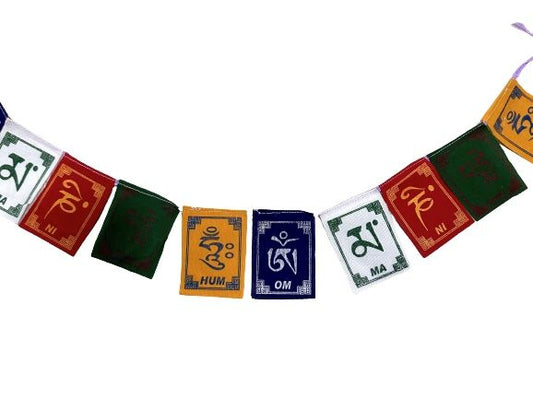 Banderas tibetanas mantra OM MANI PADME HUM