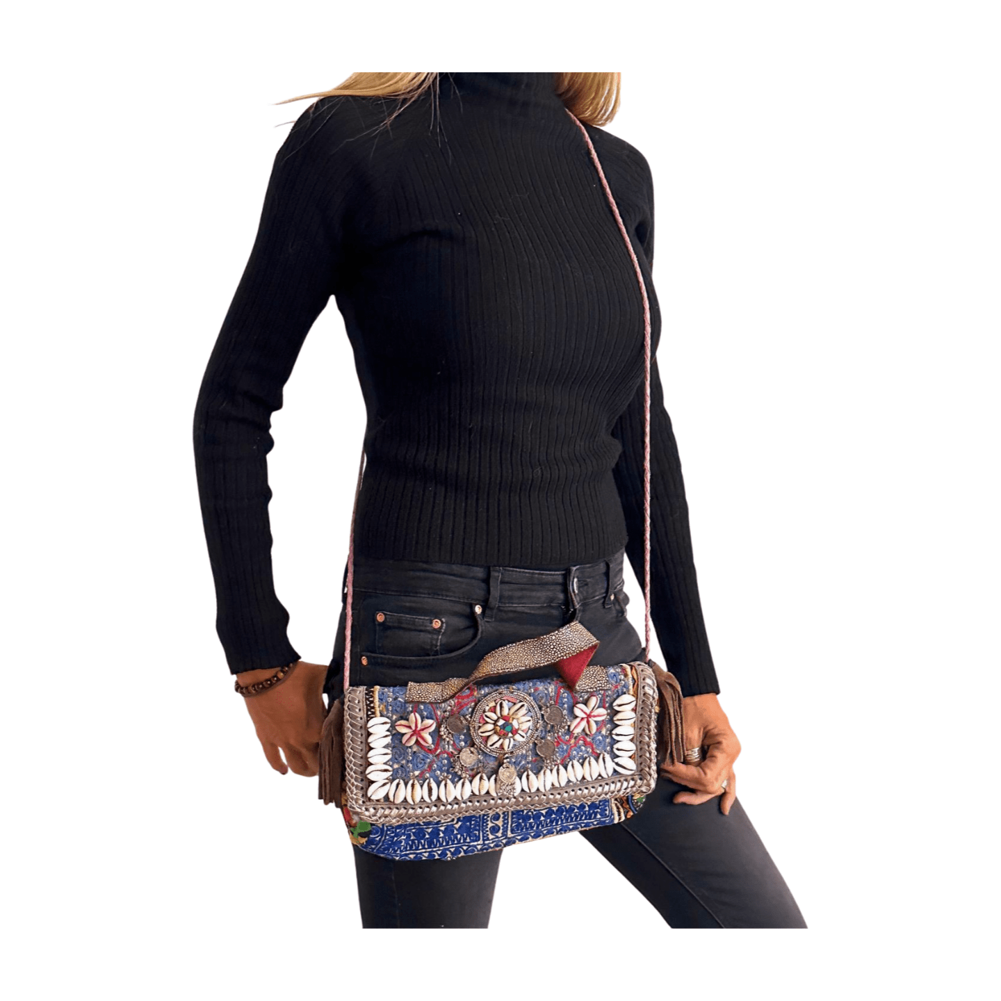 Bolso bohemio pequeño de piel con flecos y abalorios