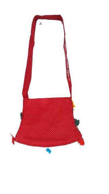 Bolso bandolera indio rojo con pompones