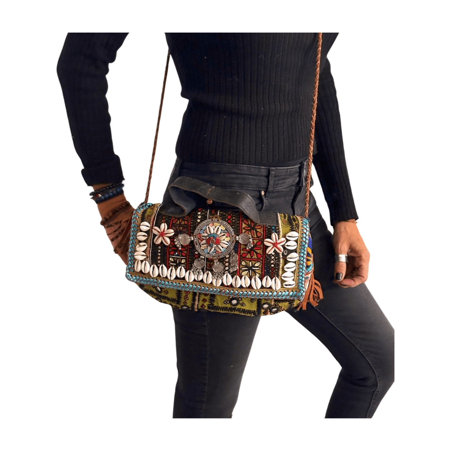 Bolso bohemio pequeño de piel con flecos y abalorios