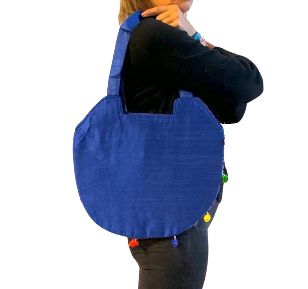 Bolso bohemio indio con pompones