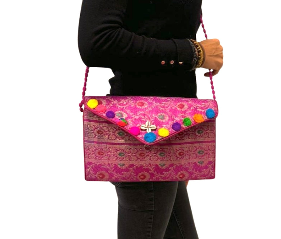 Bolso cartera de fiesta de seda