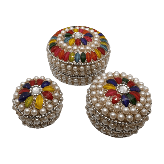 Cajita india de decoración con perlas