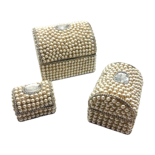 Caja india en forma de cofre con perlitas