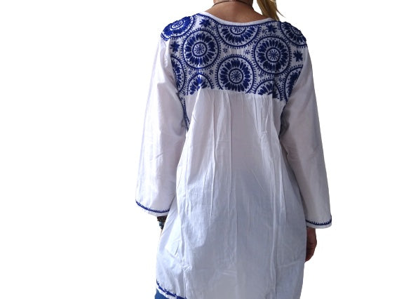 Camisola larga de algodón bordada