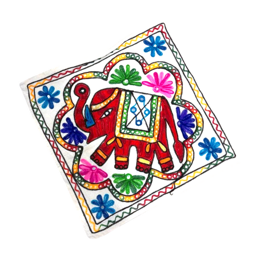 Funda de cojín étnico indio elefante bordado