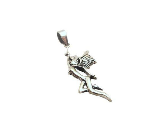 Colgante de plata con hada
