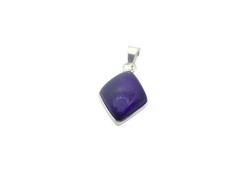 Colgante de plata con rombo de amatista