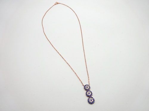 Collar de plata oro rosa con esferas de circonitas tintadas de azul