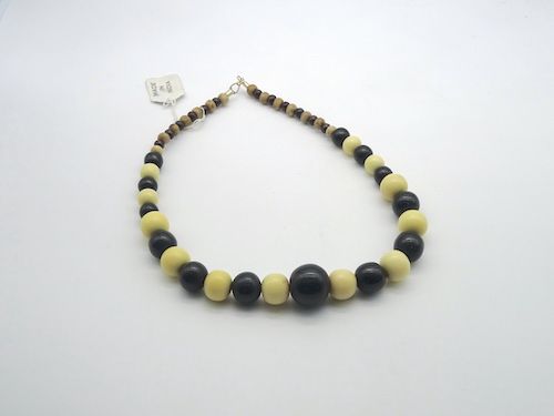 Collar de Bisutería india con bolas de colores