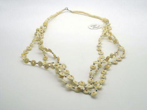 Collar de Bisutería india de cuentas triple