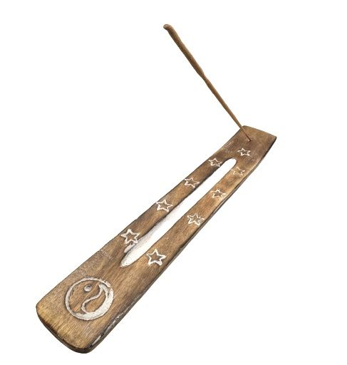Incensario de madera indio con estrellas y ying yang