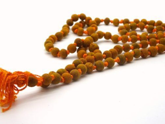 Japa mala de la India de madera de Tulsi y cúrcuma
