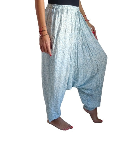 Pantalón afgano indio azul claro estampado
