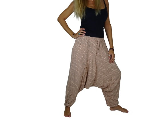 Pantalón afgano indio camel con topitos blancos