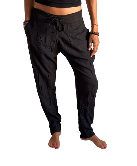 Pantalón recto indio básico