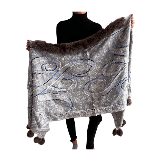 Pashmina de lana bordada con borlas y cuello de pelito-Modelo L