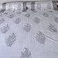 Colcha india de algodón con estampado de flores henna