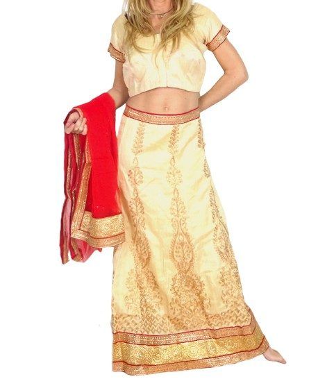 Conjunto Lengha choli y dupatta bordado dorado y rojo