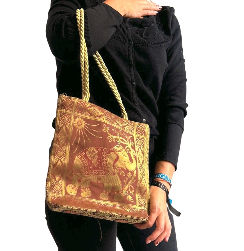 Bolso indio de seda con estampado de elefante