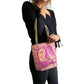 Bolso indio de seda con estampado de pavo real