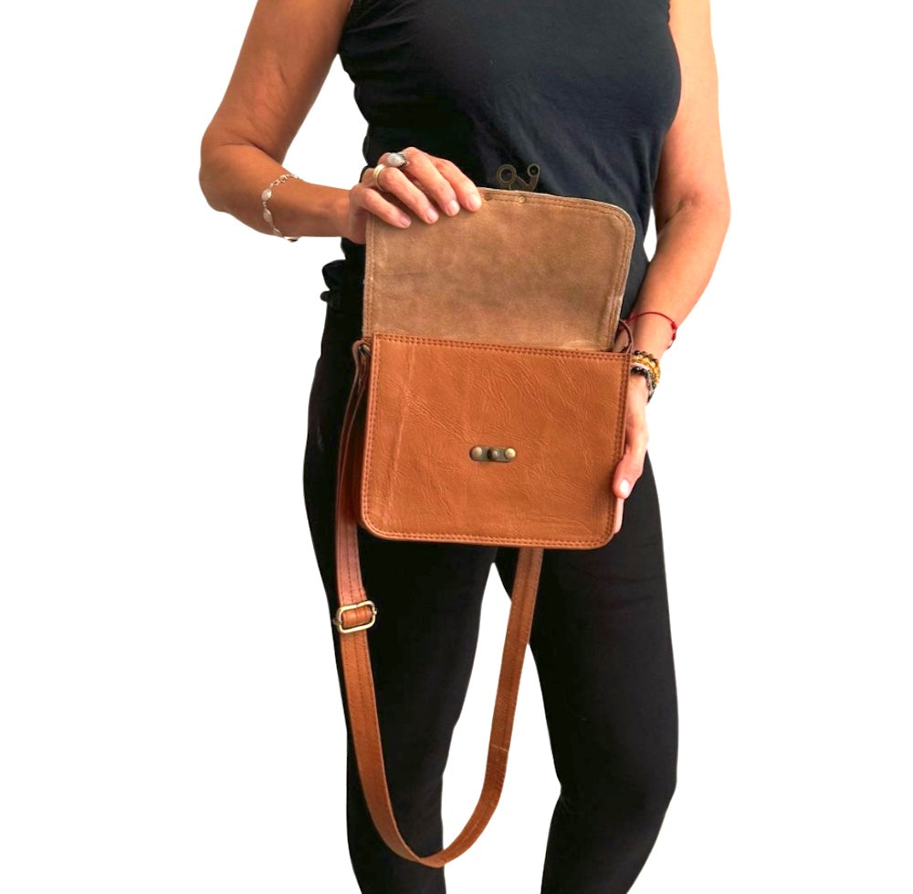 Bolso bandolera indio de piel