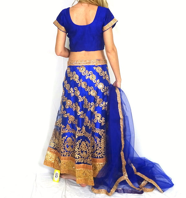 Conjunto Lengha choli y dupatta bordado azul y dorado
