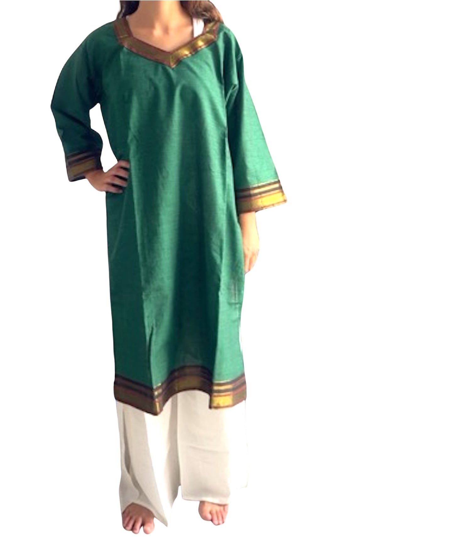 Kurti de South Cotton Verde con Cenefas Doradas