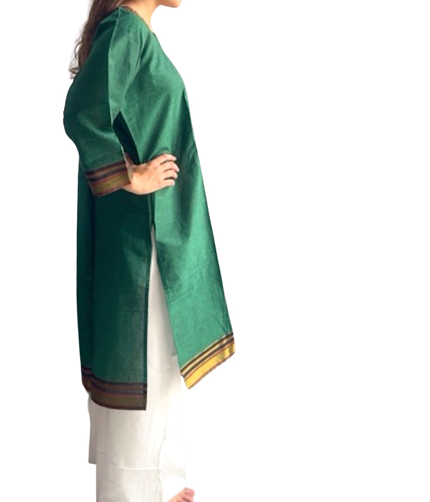 Kurti de South Cotton Verde con Cenefas Doradas