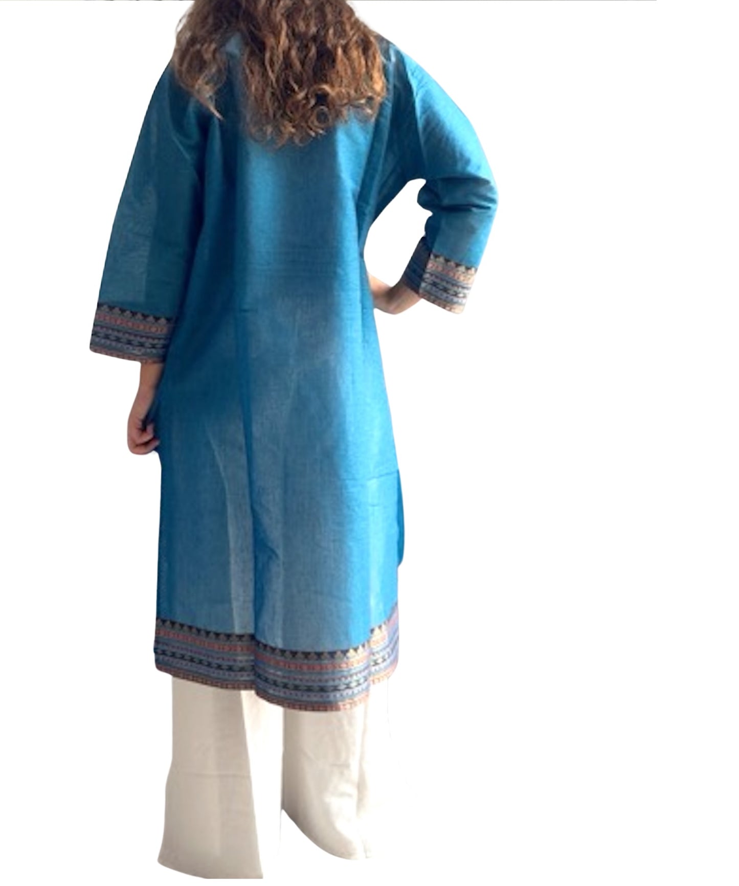 Kurti de South Cotton Azul con Escote Bordado