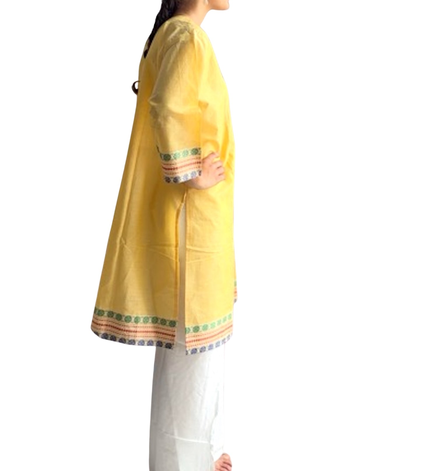Kurti de South Cotton Amarillo con Escote Bordado