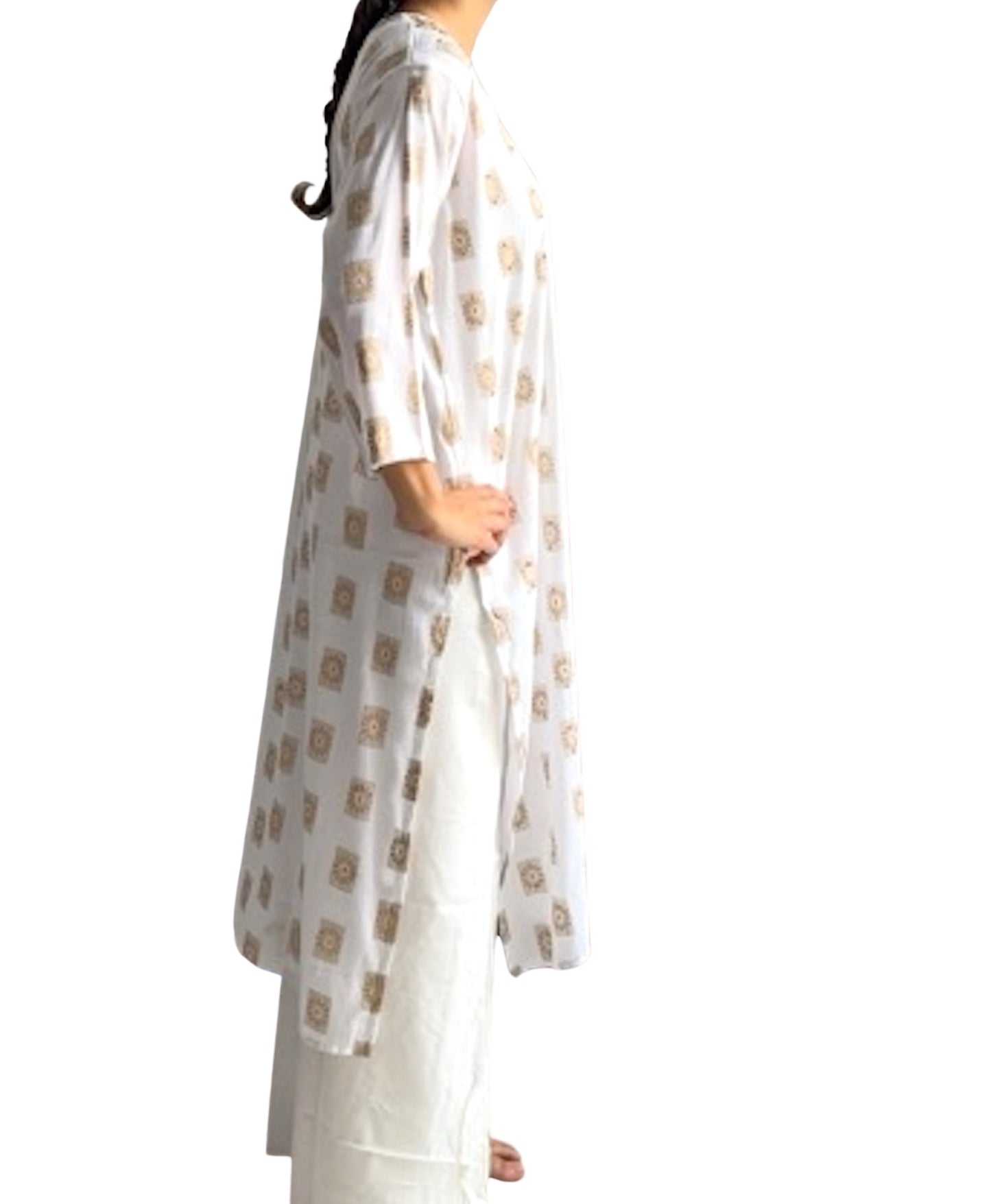 Kurti Blanco con Estampado Dorado