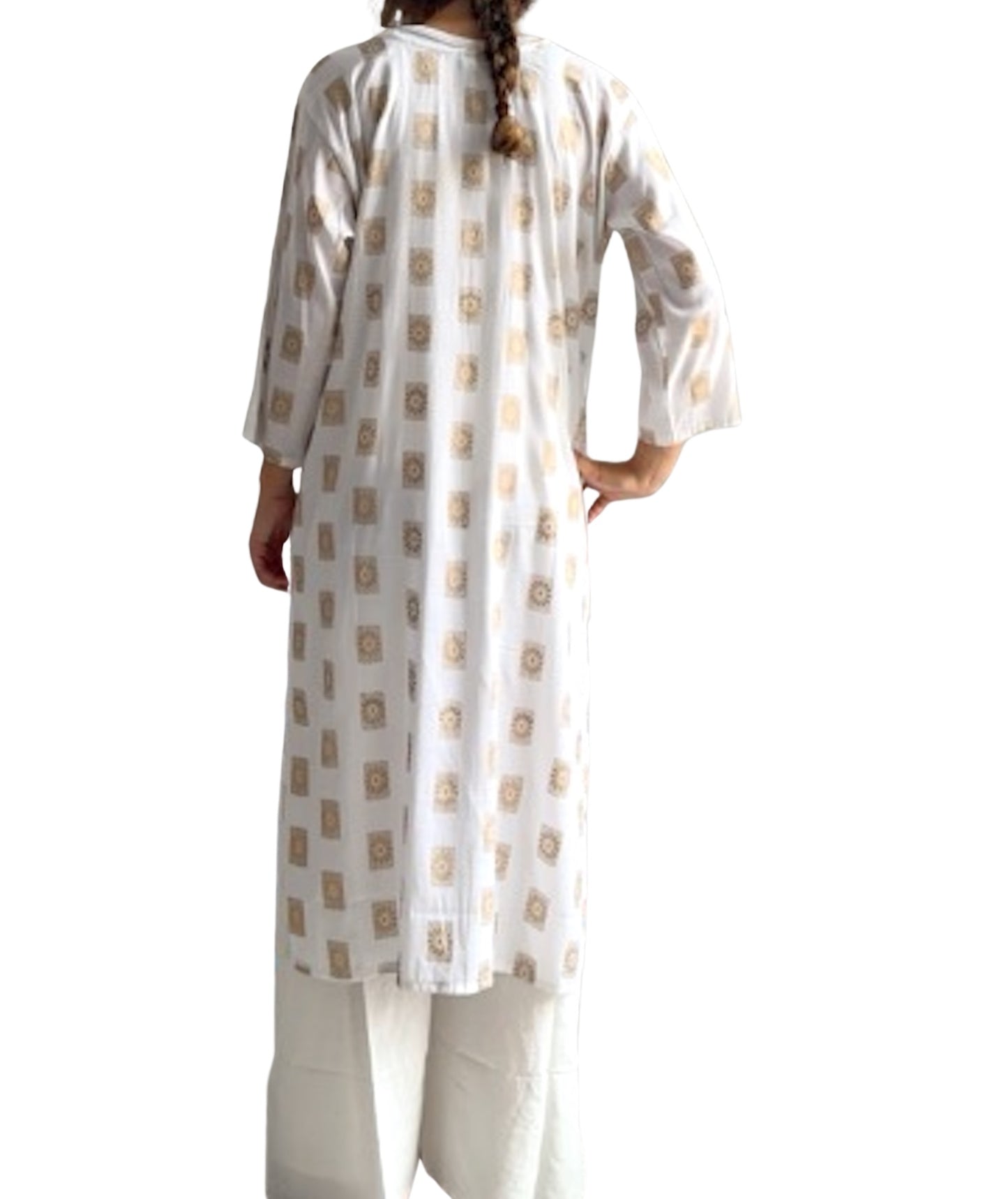 Kurti Blanco con Estampado Dorado