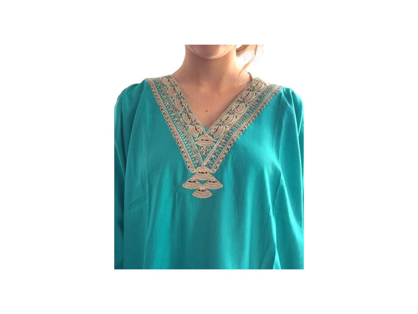 Kurti Verde Esmeralda con Escote Bordado