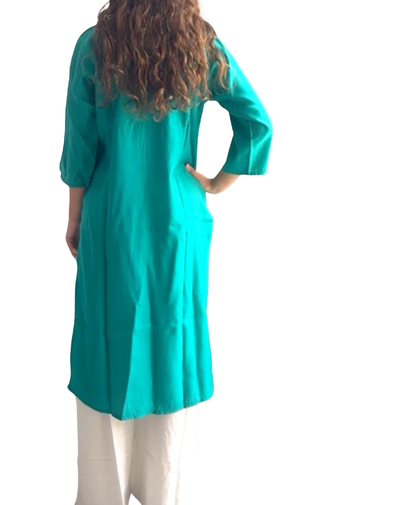 Kurti Verde con Escote Bordado