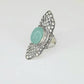 Anillo de plata con calcedonia