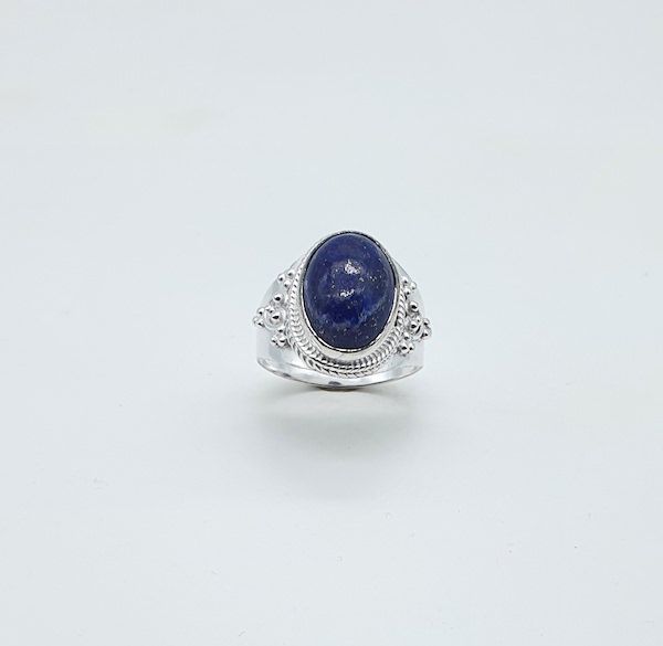 Anillo de plata de la India con lapislazuli