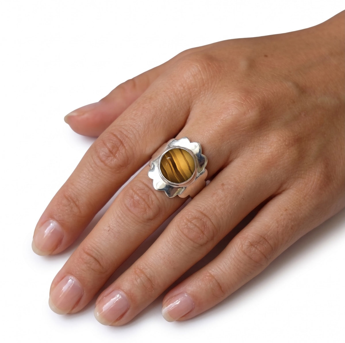 Anillo de Plata con ojo de tigre
